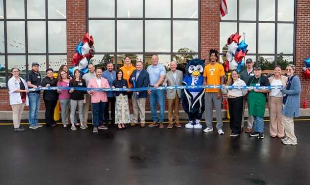 Food City celebrates bigger, remodeled Strawberry Plains store
