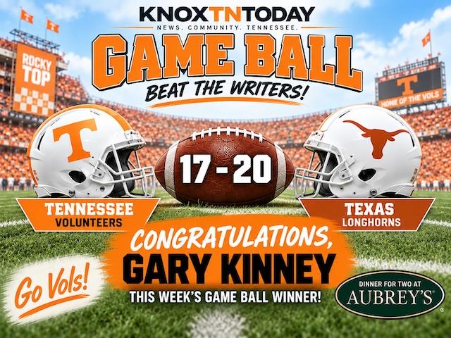 Game Ball: Gary Kinney wins Tennessee-Texas contest on tiebreaker