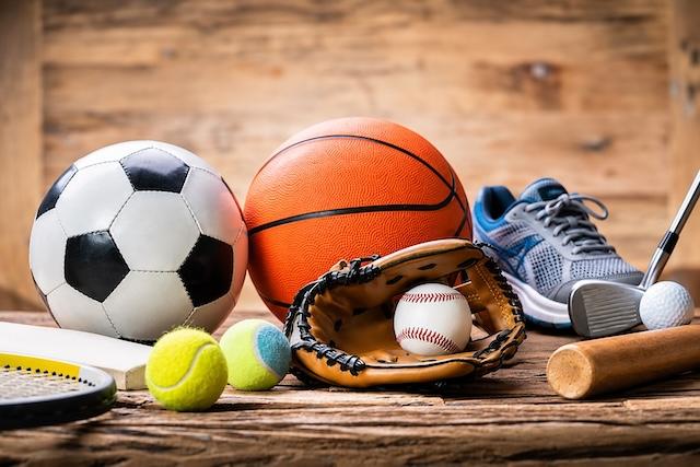 Knoxville high school sports roundup: Golfers punch state tickets, soccer teams make late-season push