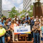 Cheers for United Way: Volunteers, staff, donors