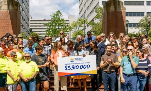 Cheers for United Way: Volunteers, staff, donors